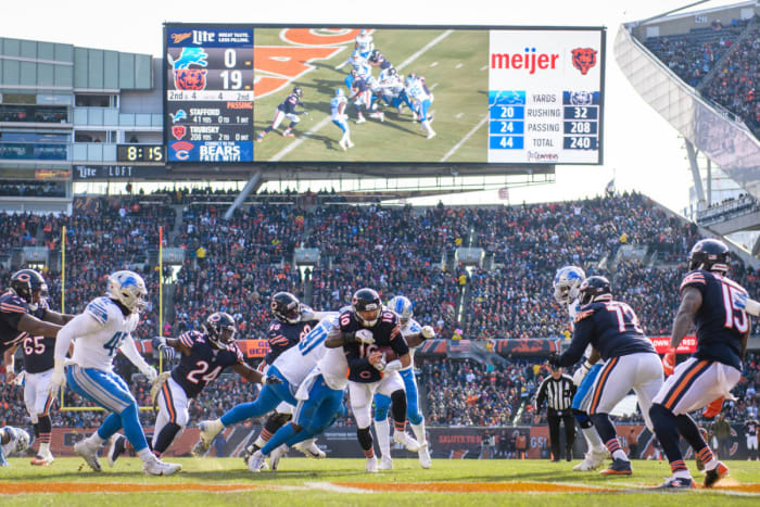 mmqb-10-bears-trubisky-low-angle.jpg